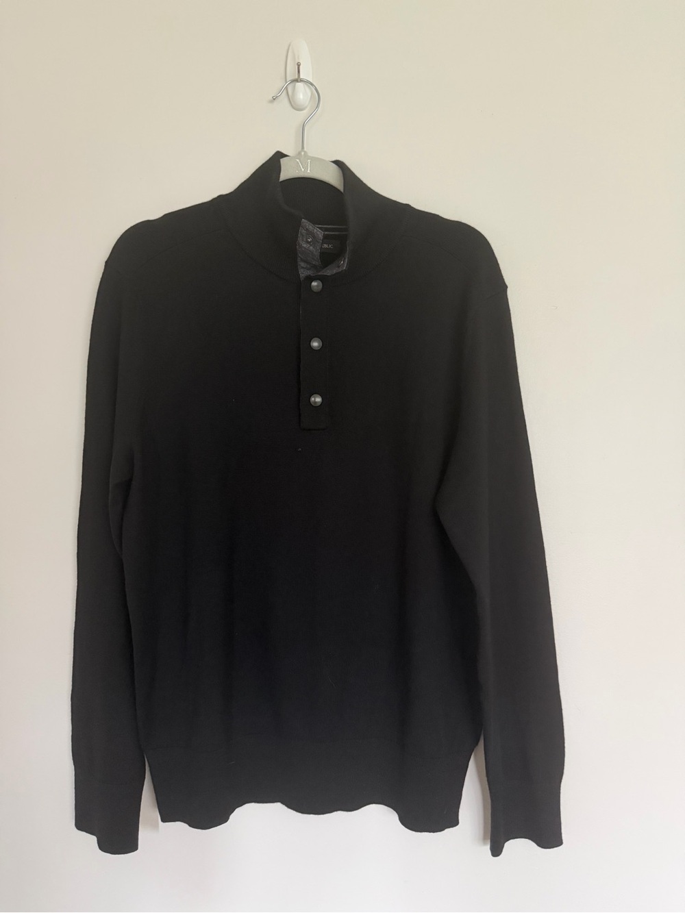 Banana Republic Black Merino Wool Snap Neck Sweater Size L